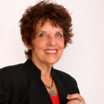charlotte-bennett-schoen Charlotte Bennett Schoen